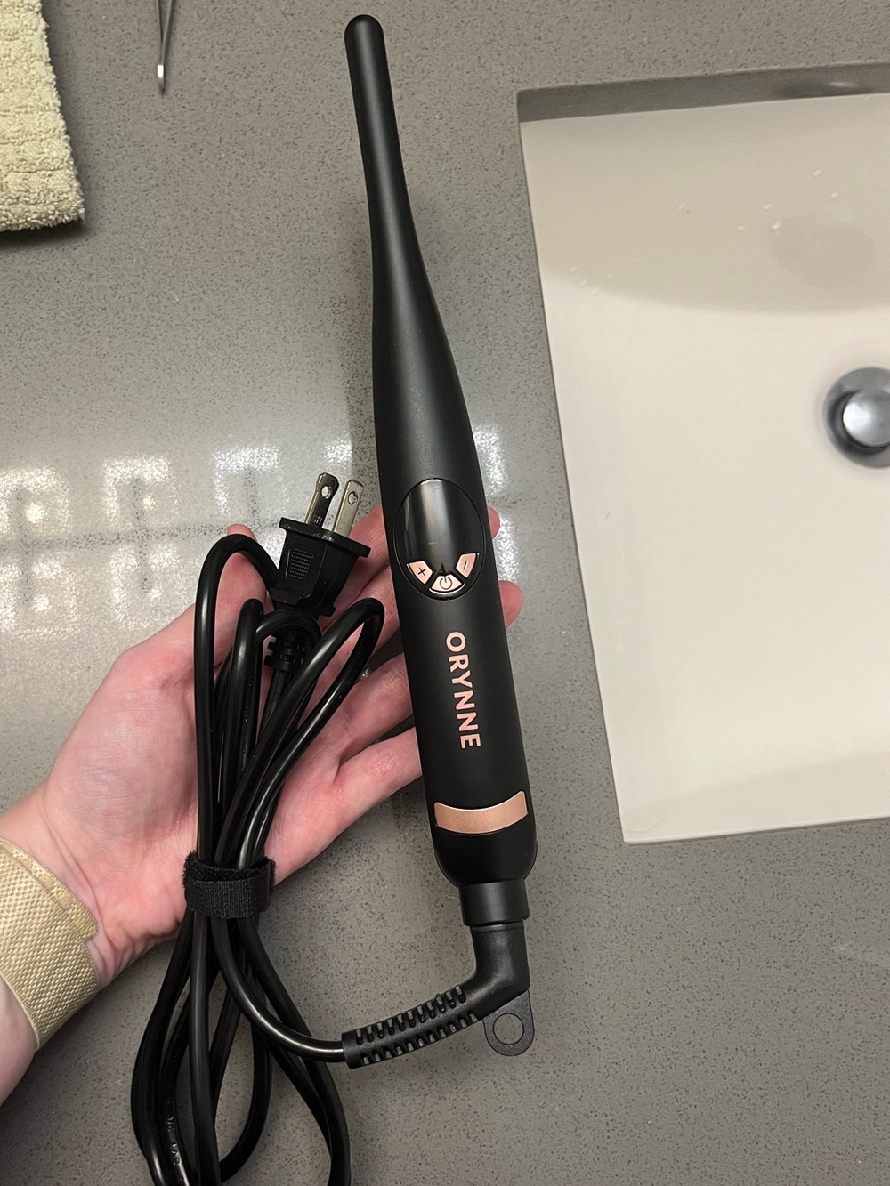 Orynne 3/10” Flat Iron